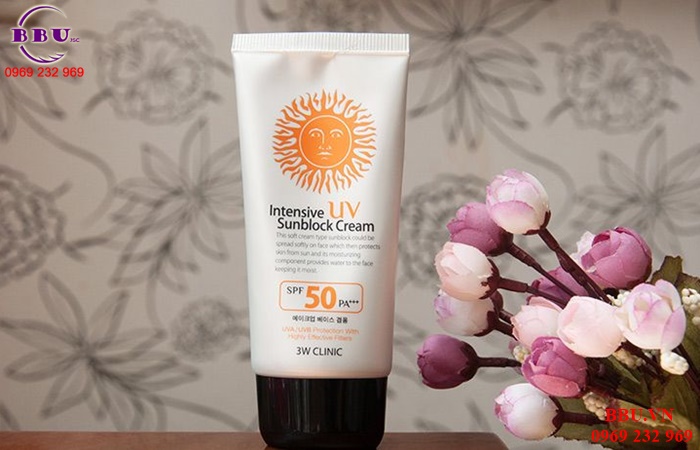  Kem chống nắng 3W Clinic Intensive UV Sunblock Cream SPF 50