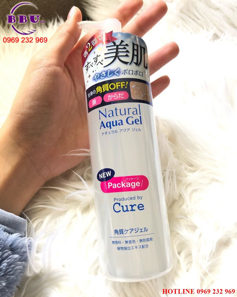 Tẩy da chết Cure Natural Aqua Gel Nhật