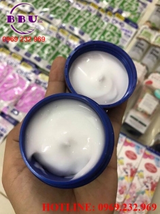 Kem dưỡng trắng da Meishoku Whitening Essence Cream	