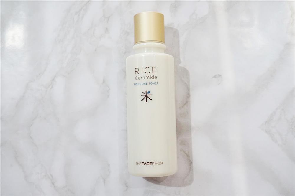 nuoc-hoa-hong-face-shop-rice-ceramide-moisture-toner