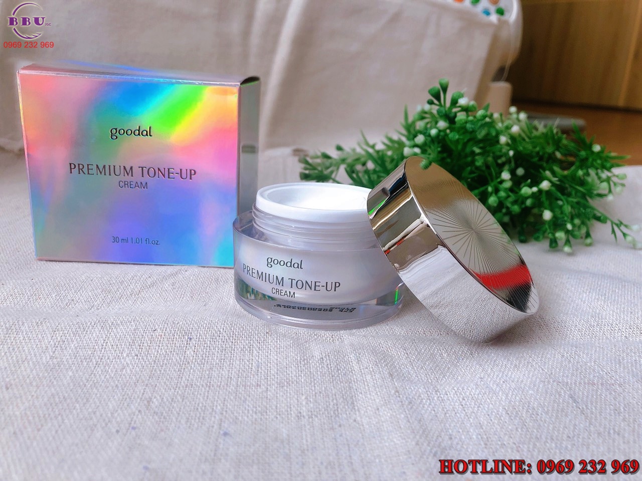 Kem ốc sên dưỡng trắng goodal premium snail tone up